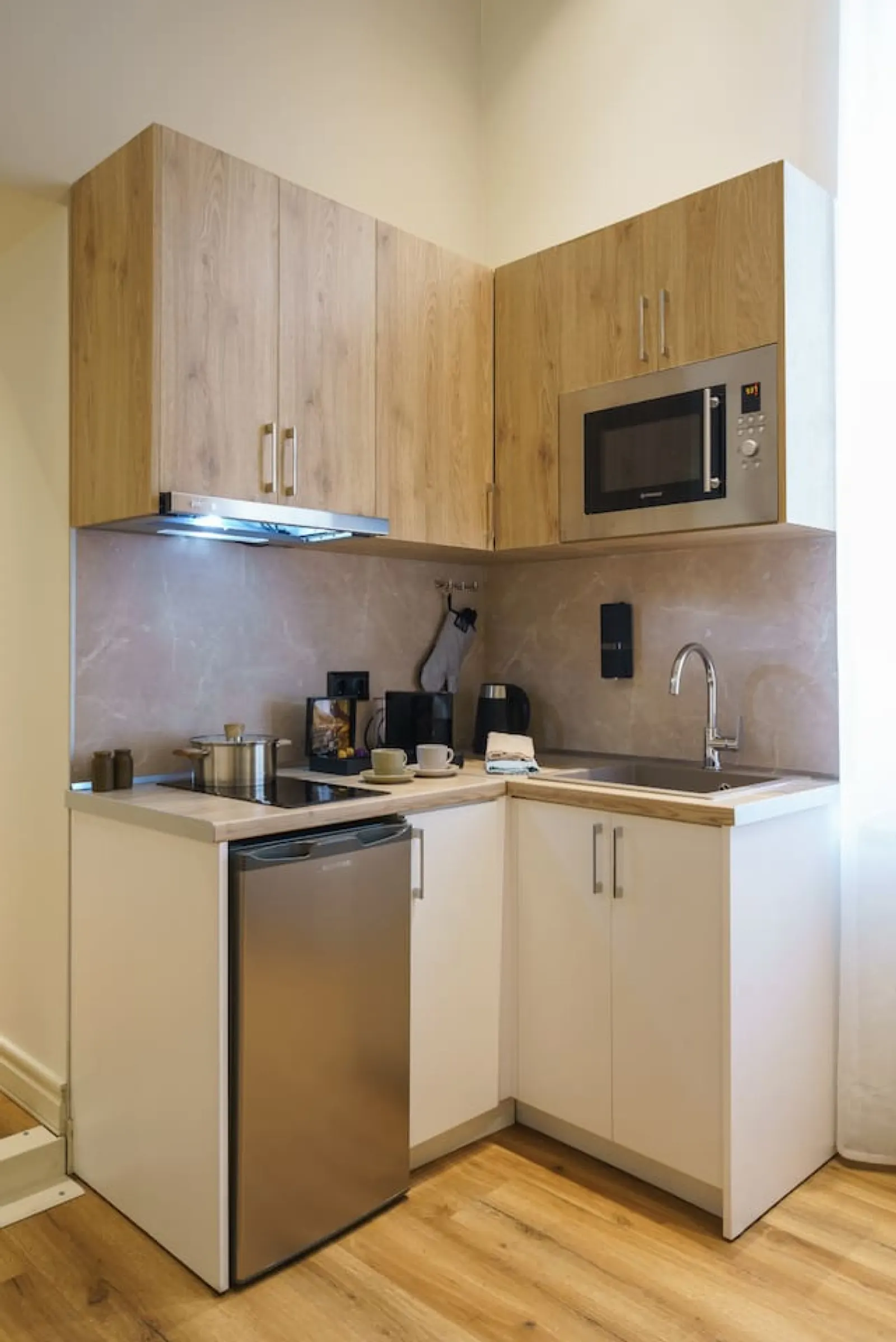 A2-Family Suite interior, photo 3