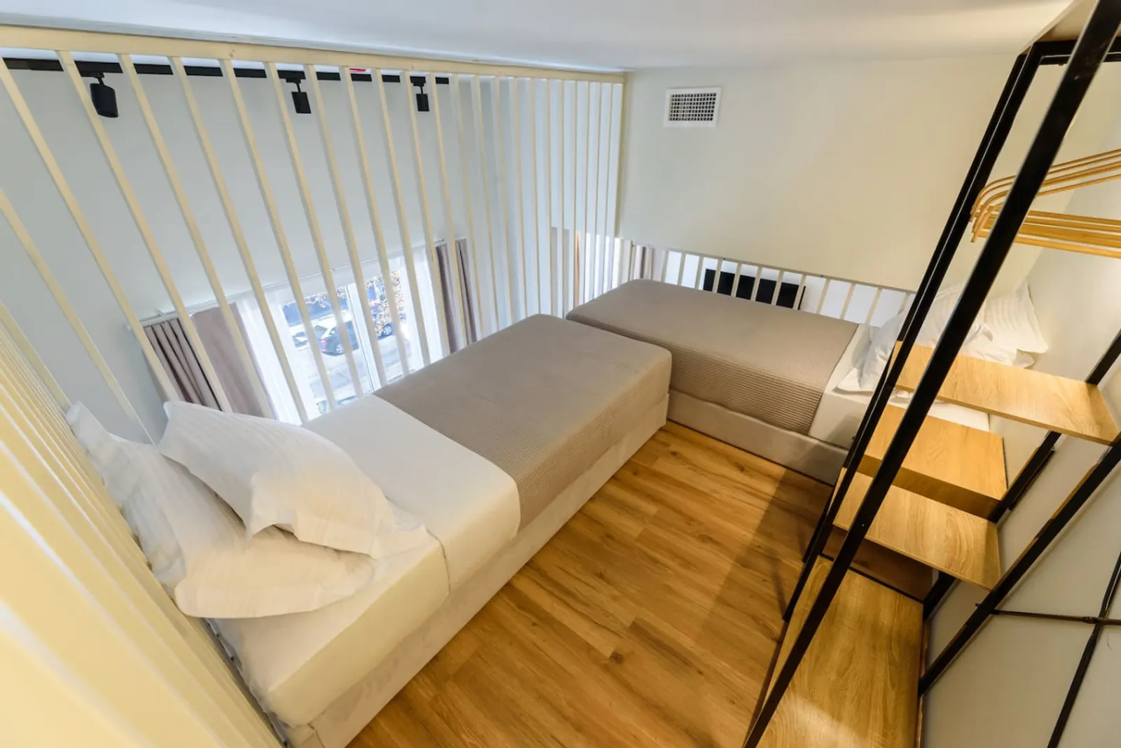 A3-Suite with City View interior, photo 2